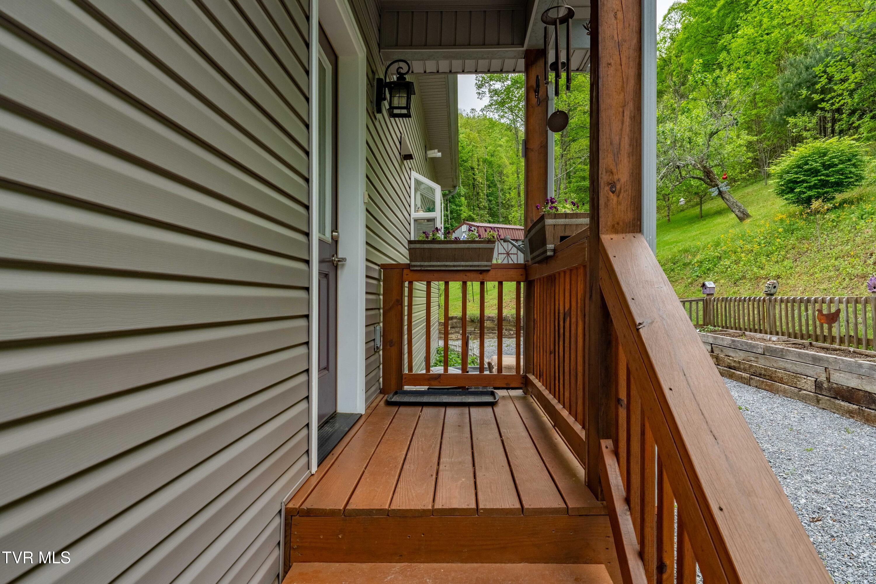 150 Rice Road, Flag Pond, Tennessee image 37