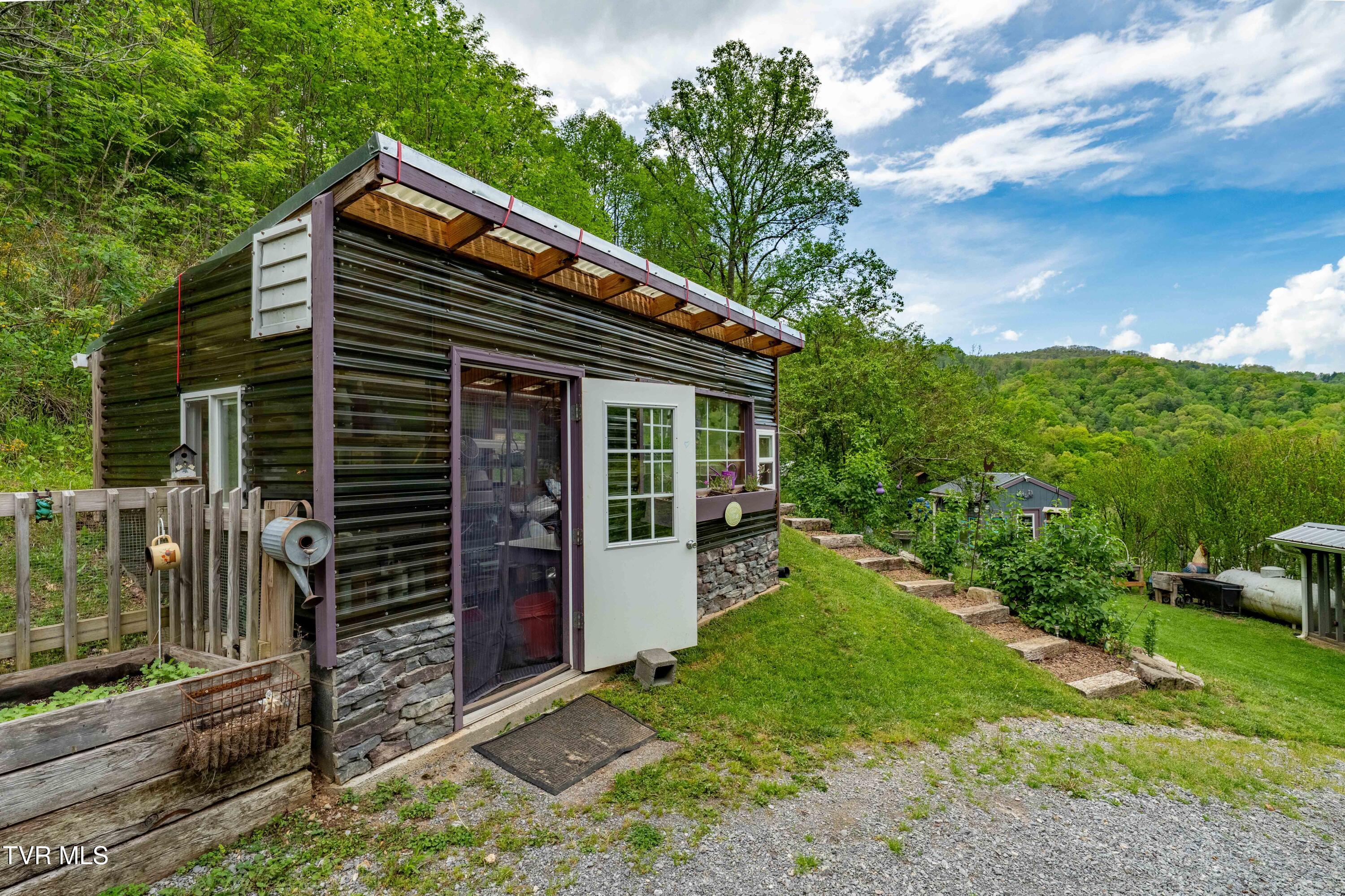 150 Rice Road, Flag Pond, Tennessee image 42