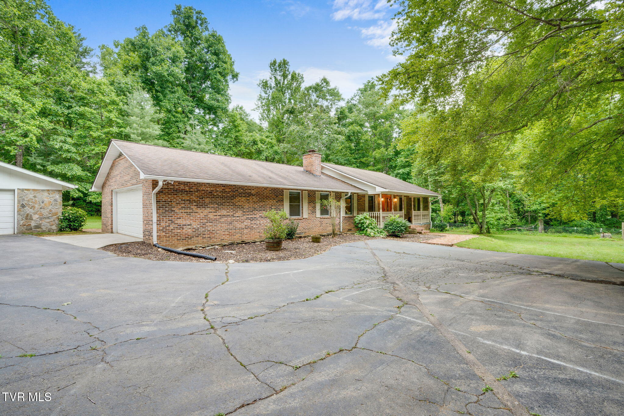 631 Bowmantown Road, Telford, Tennessee image 3