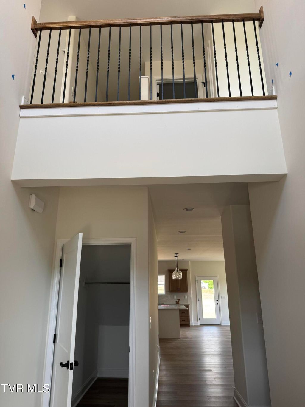 Photo of 3079 Sawgrass Drive, Jonesborough, TN 37659 (MLS # 9995346)