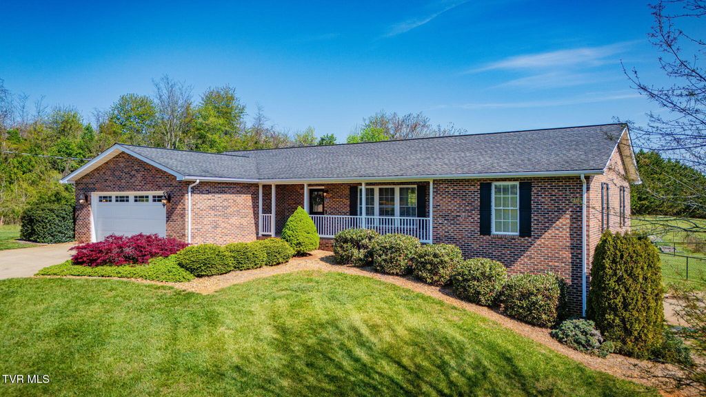 Photo of 1032 Mitchell Road, Kingsport, TN 37663 (MLS # 9993694)