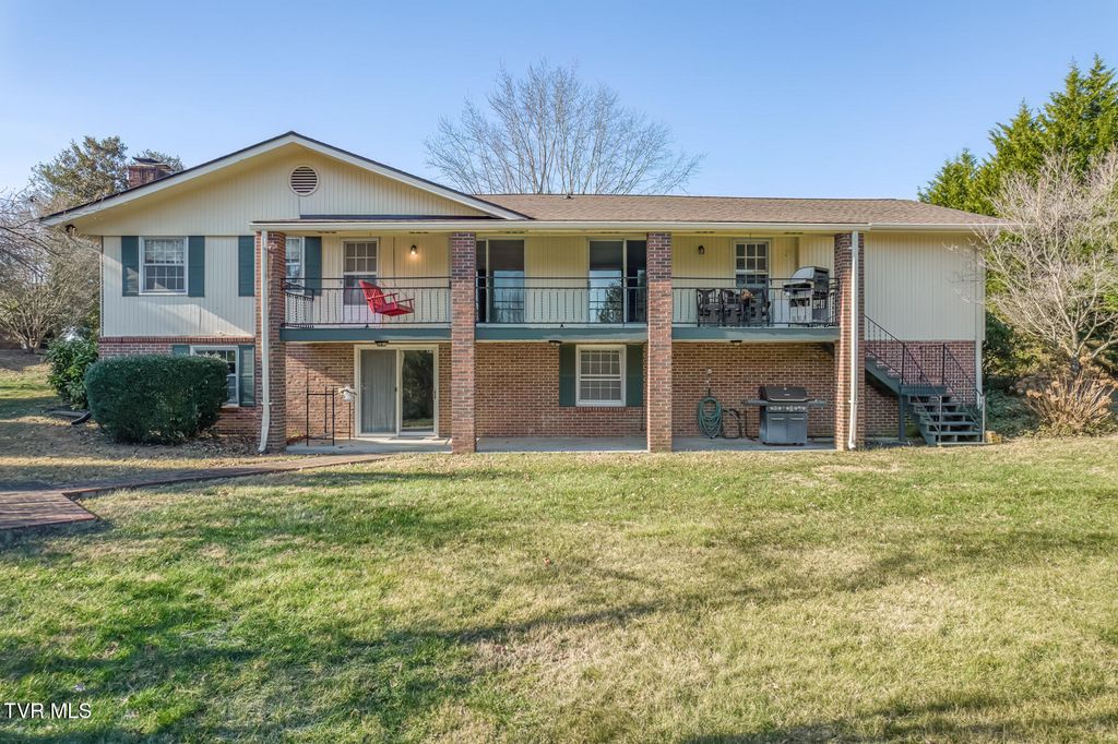 Photo of 305 Overbrook Drive, Bristol, TN 37620 (MLS # 9990956)