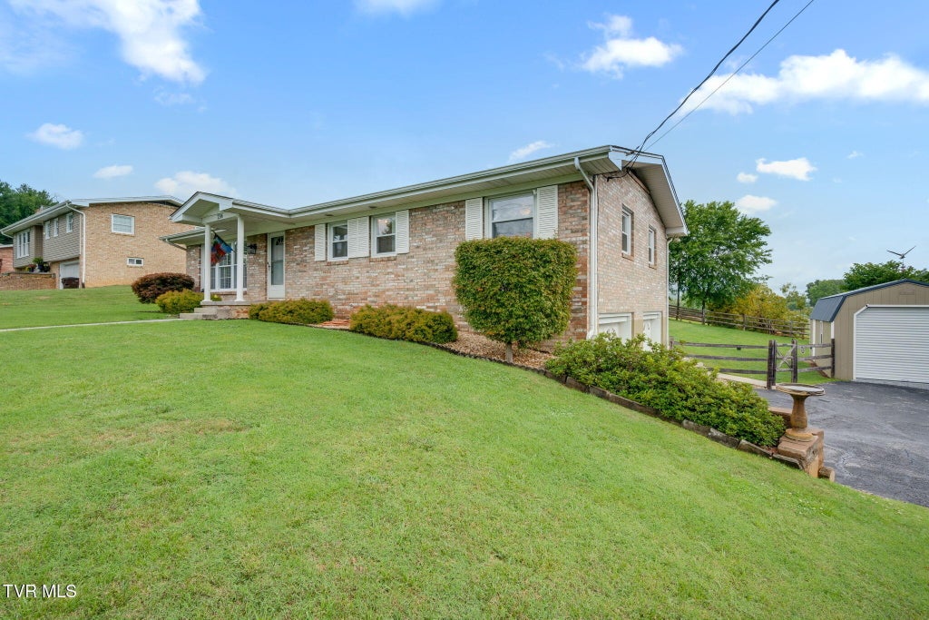Photo of 236 Minuteman Drive, Bluff City, TN 37618 (MLS # 9997366)