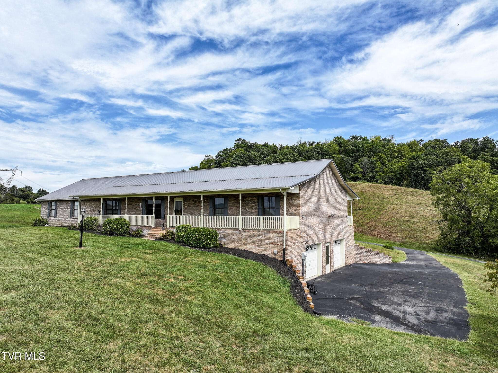 887 Berry Road, Bulls Gap, Tennessee image 2