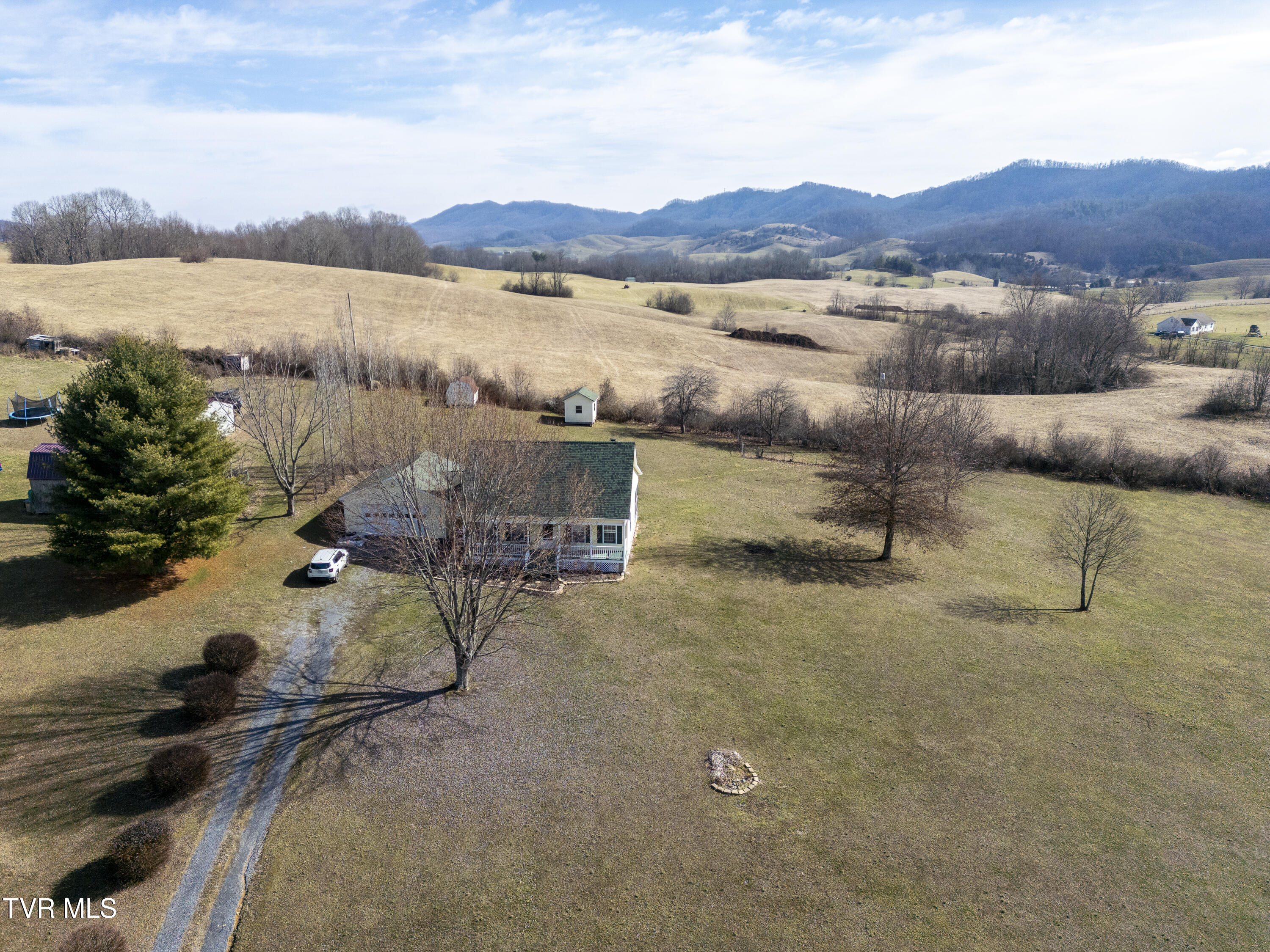7579 Buchanan Road, Glade Spring, Virginia image 29