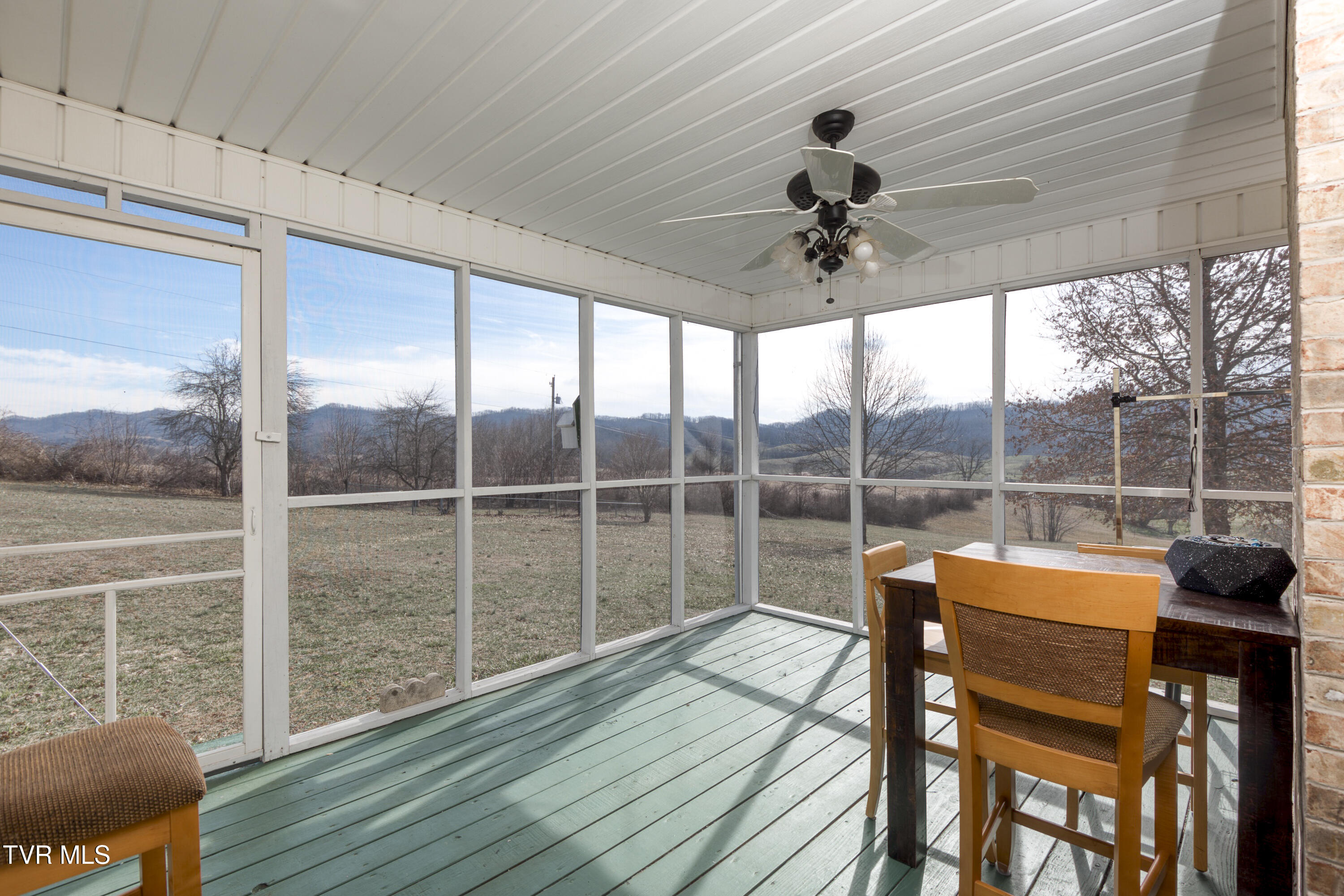7579 Buchanan Road, Glade Spring, Virginia image 13