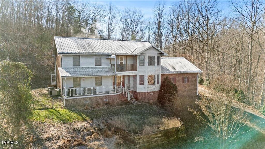 Photo of 704 River Road, Church Hill, TN 37642 (MLS # 9990113)