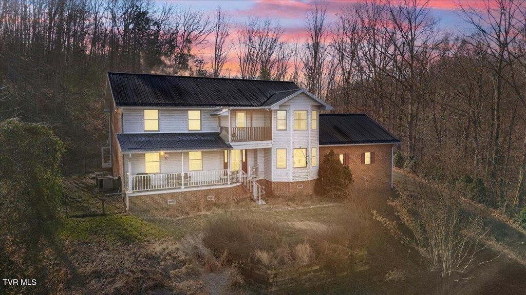 Photo of 704 River Road, Church Hill, TN 37642 (MLS # 9990113)