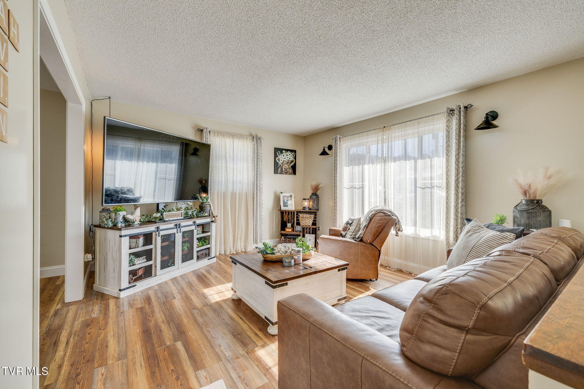 107 Summerview Court