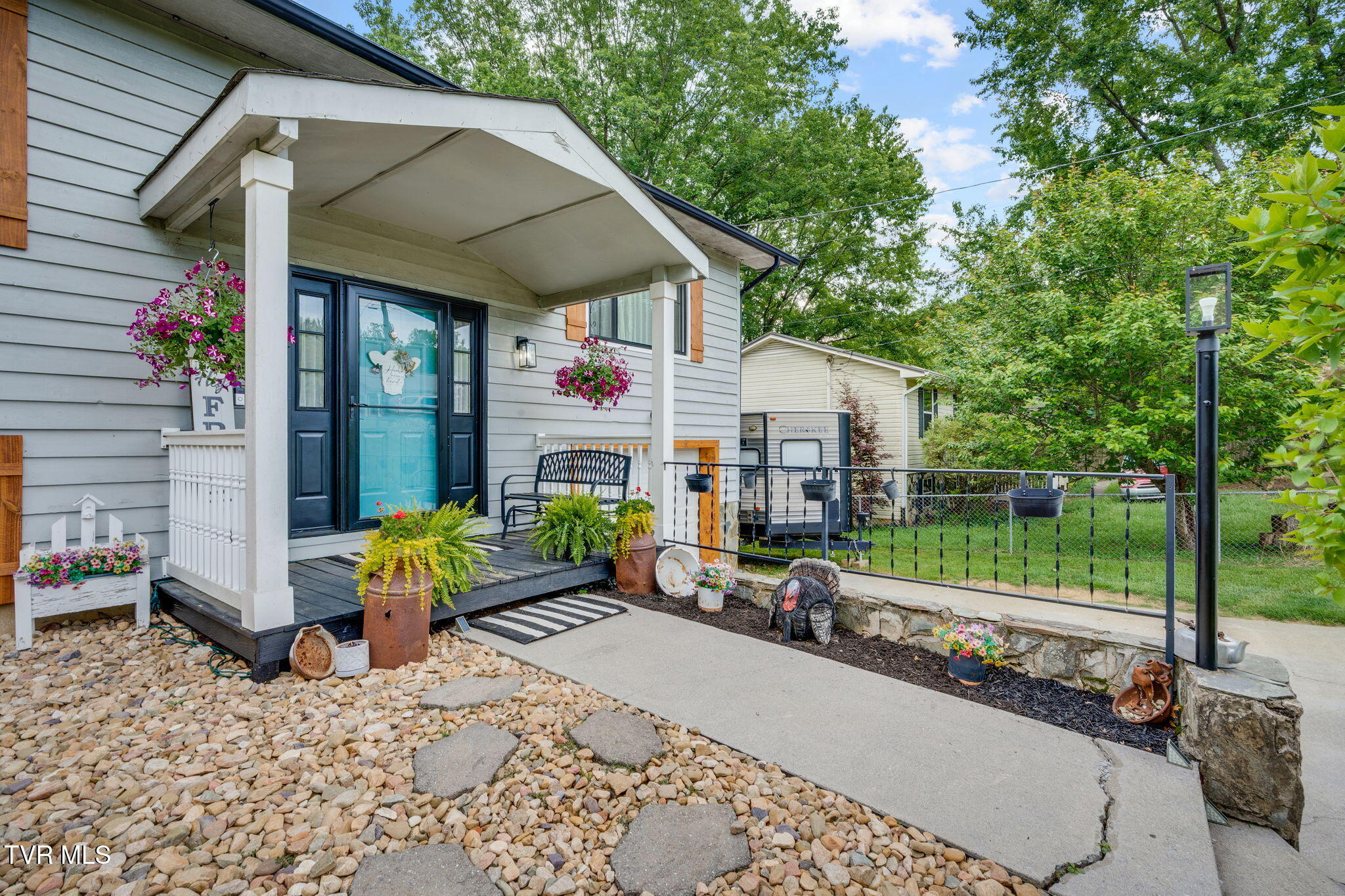 107 Summerview Court