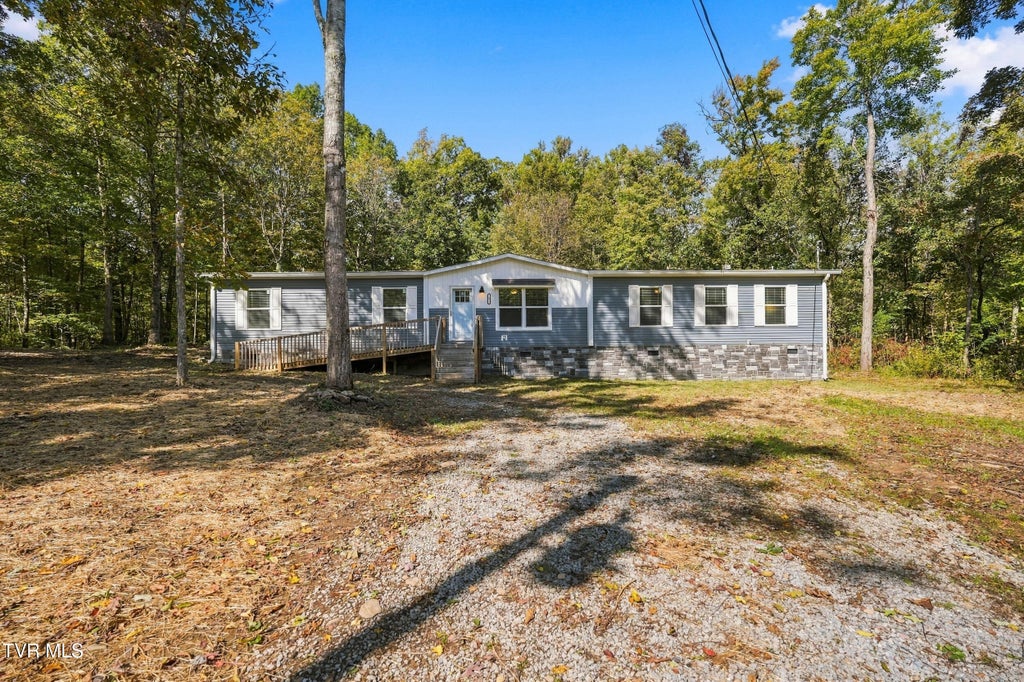 Photo of 95 Lawing Road, Chuckey, TN 37641 (MLS # 10002143)