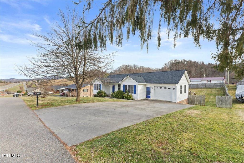 Photo of 331 Townview Drive, Lebanon, VA 24266 (MLS # 9990664)