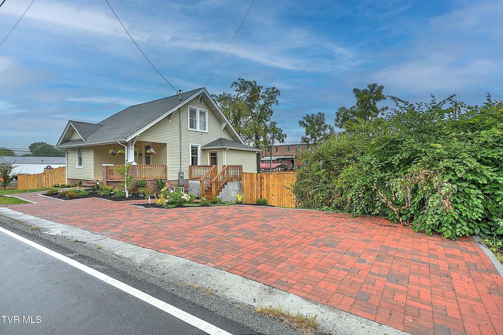 Photo of 29013 Hillman Highway, Meadowview, VA 24361 (MLS # 9984606)