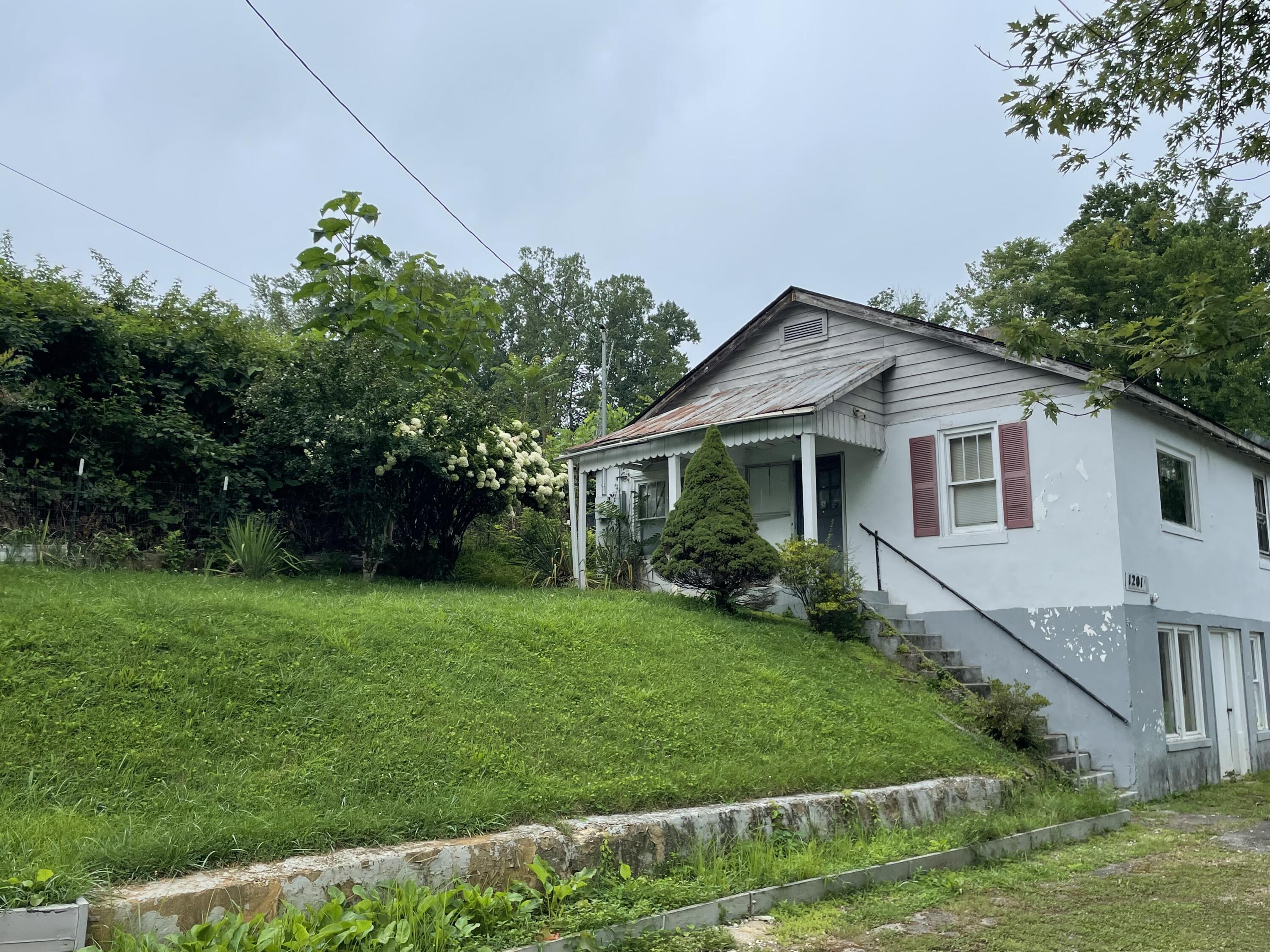 1201 N & 1201 1/2 Street, Johnson City, Tennessee image 11