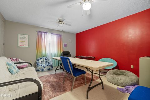 Tiny photo for 368 Clay Street, Castlewood, VA 24224 (MLS # 9986244)