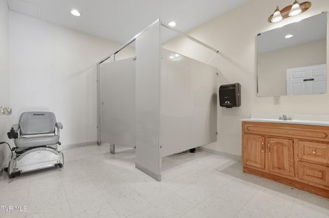 Tiny photo for 368 Clay Street, Castlewood, VA 24224 (MLS # 9986244)