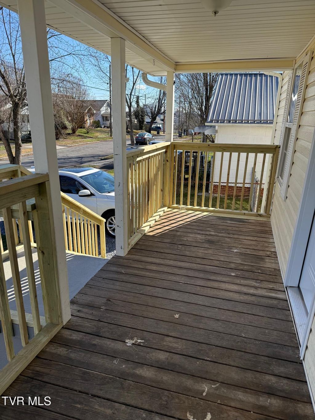 Photo of 634 Riverside Avenue, Kingsport, TN 37660 (MLS # 9989976)