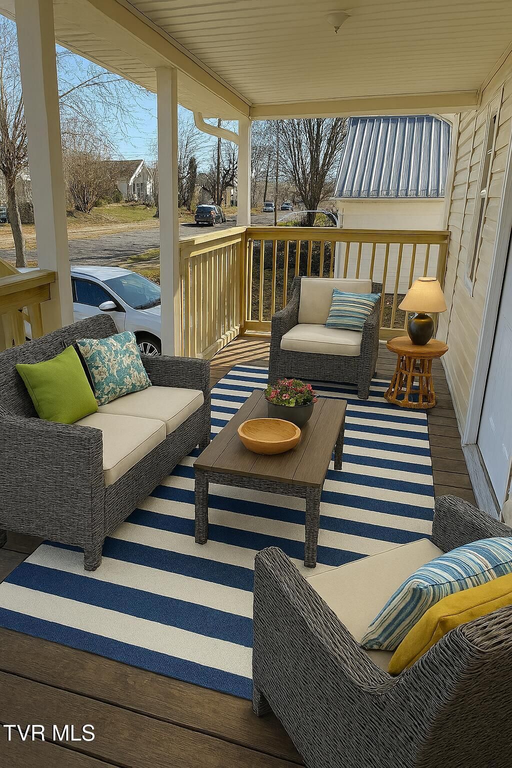 Photo of 634 Riverside Avenue, Kingsport, TN 37660 (MLS # 9989976)