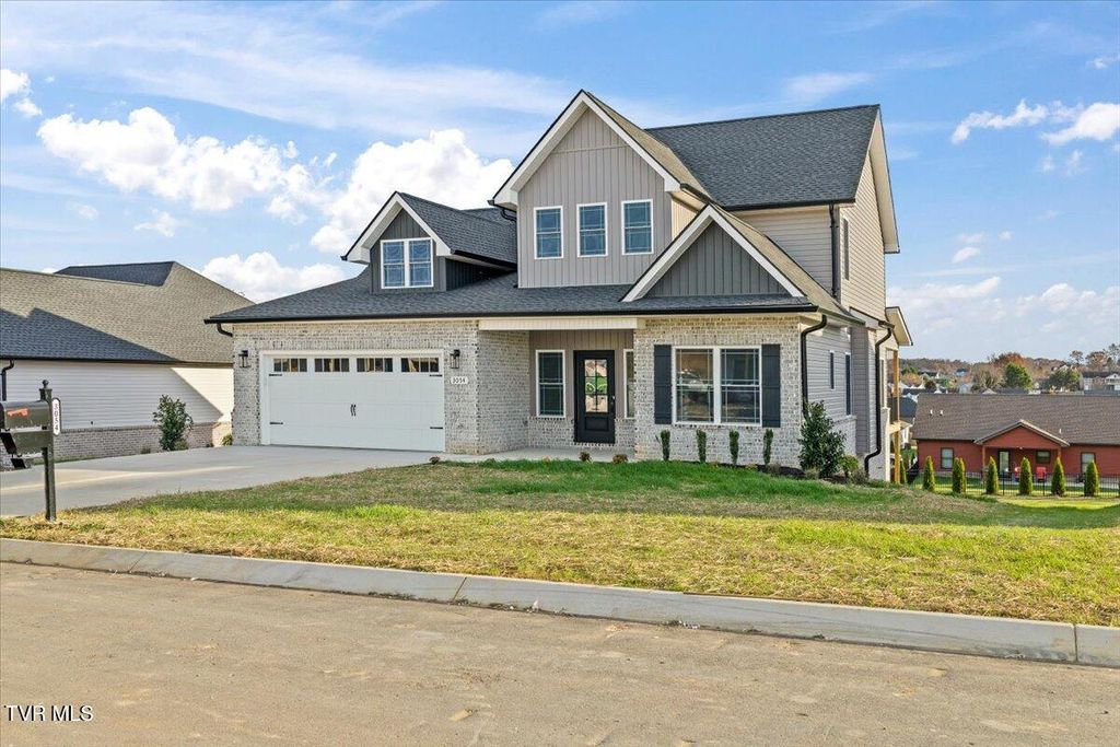 Photo of 3054 Sawgrass Drive, Jonesborough, TN 37659 (MLS # 9988376)