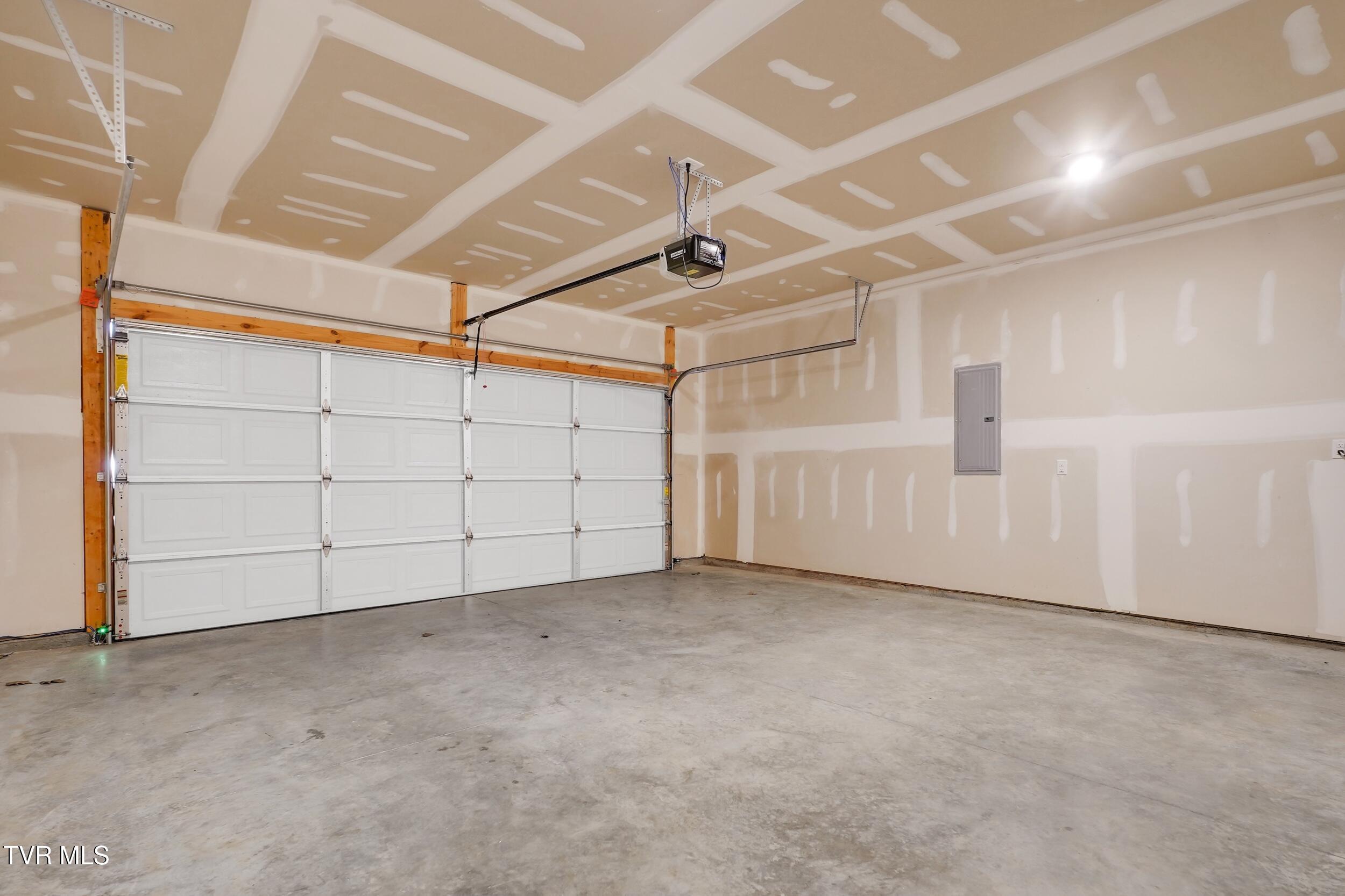 5974 Wildlife Circle, Piney Flats, Tennessee image 48