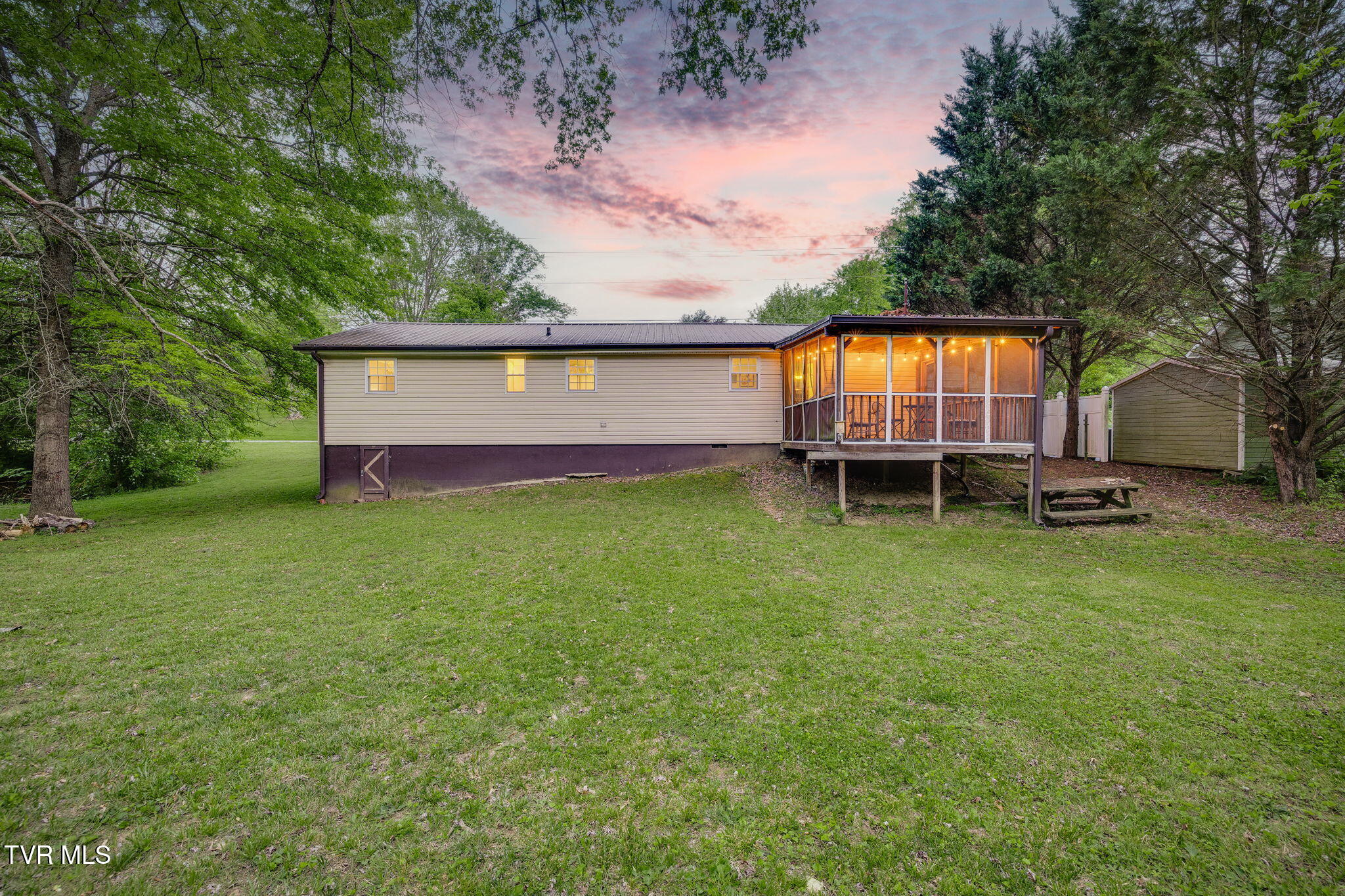 1955 Milligan Highway, Elizabethton, Tennessee image 3