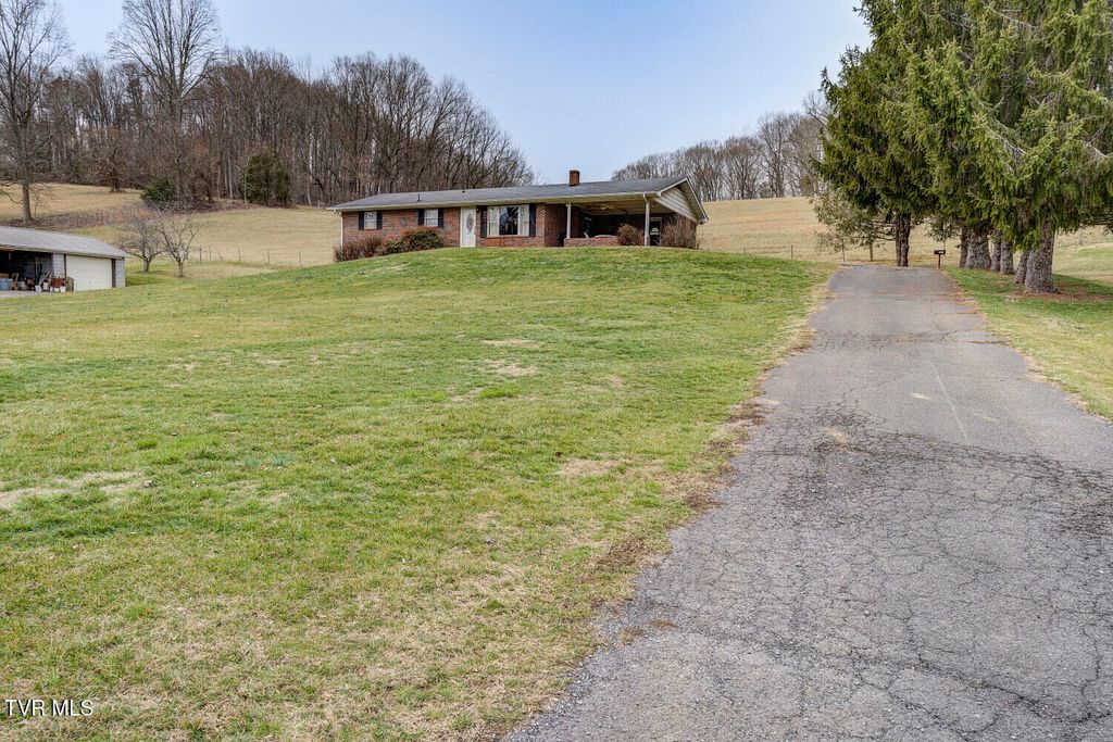 Photo of 1215 Old Boones Creek Road, Jonesborough, TN 37659 (MLS # 9991572)