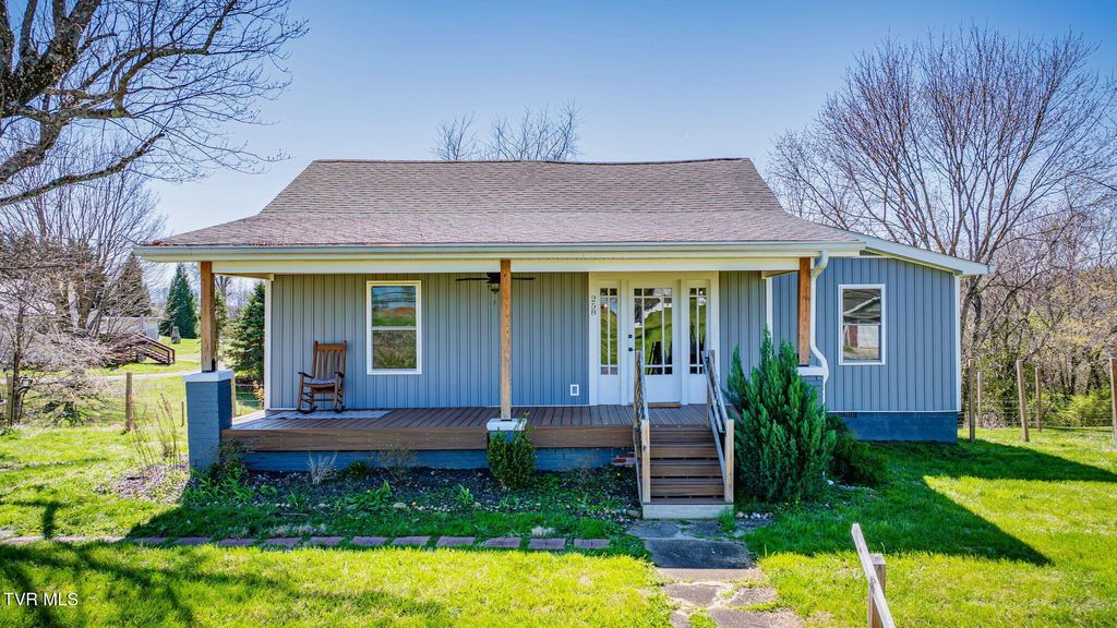 Photo of 258 Forest View Drive, Jonesborough, TN 37659 (MLS # 9993018)