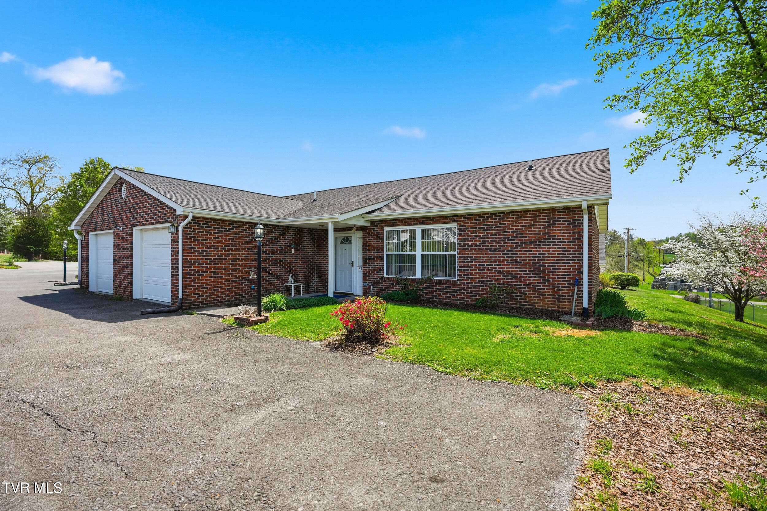 25 Boone Hill Court 25