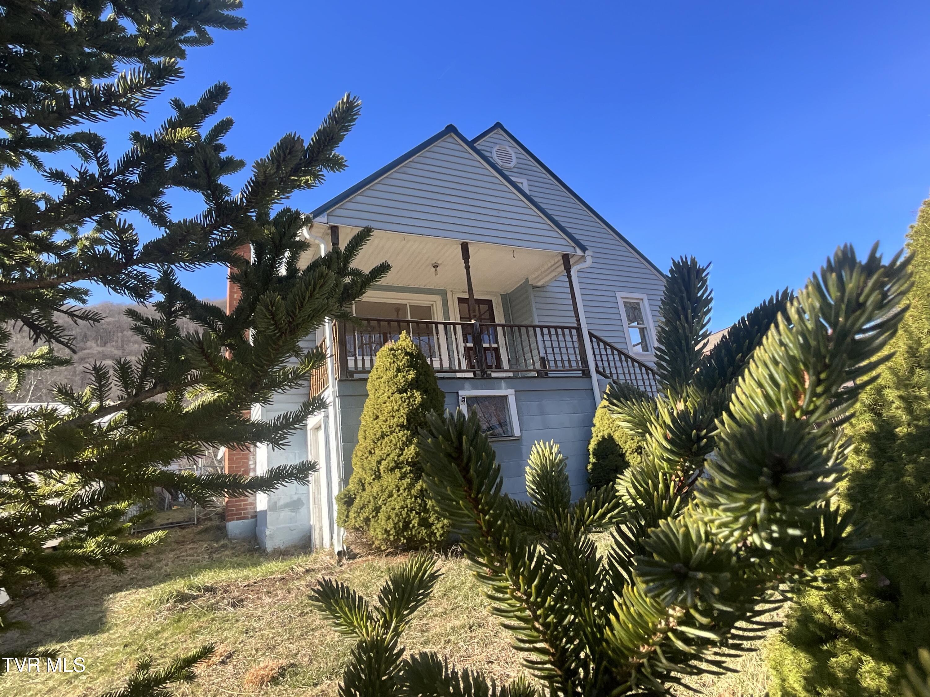 9 2nd Avenue #E, Big Stone Gap, Virginia image 2