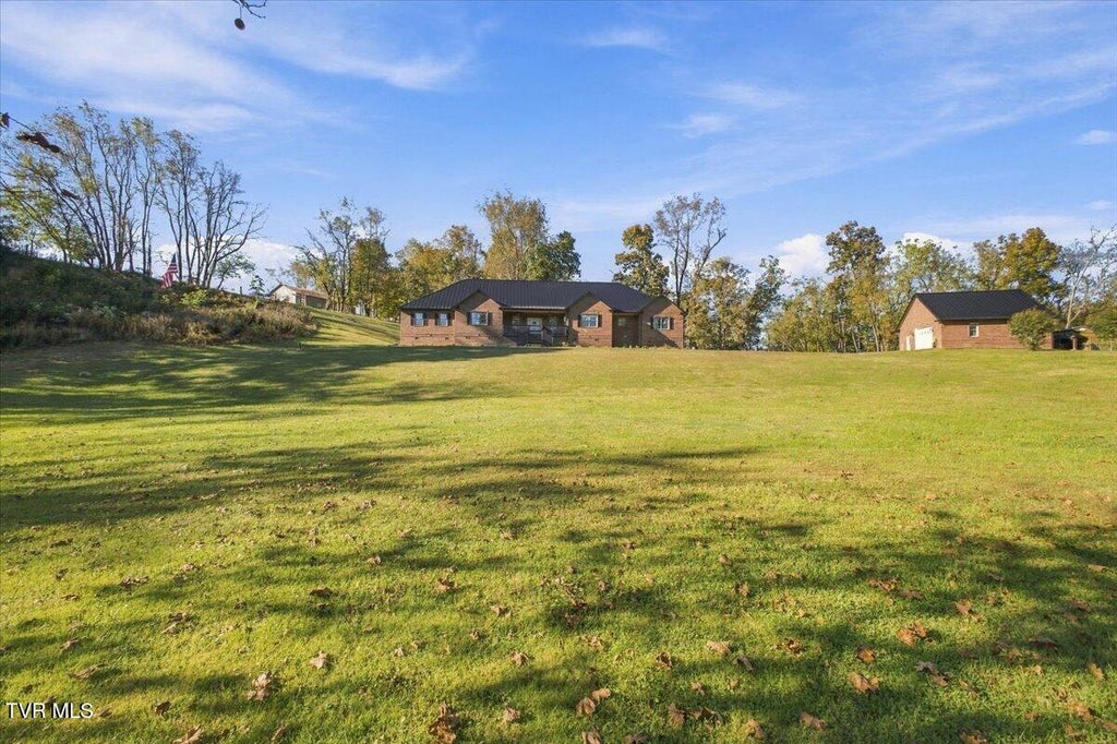 Photo of 108 Trammell Road, Bristol, TN 37620 (MLS # 10002561)
