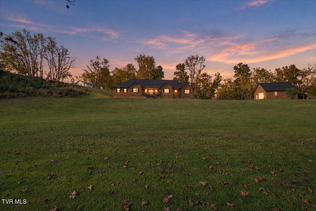 Photo of 108 Trammell Road, Bristol, TN 37620 (MLS # 10002561)
