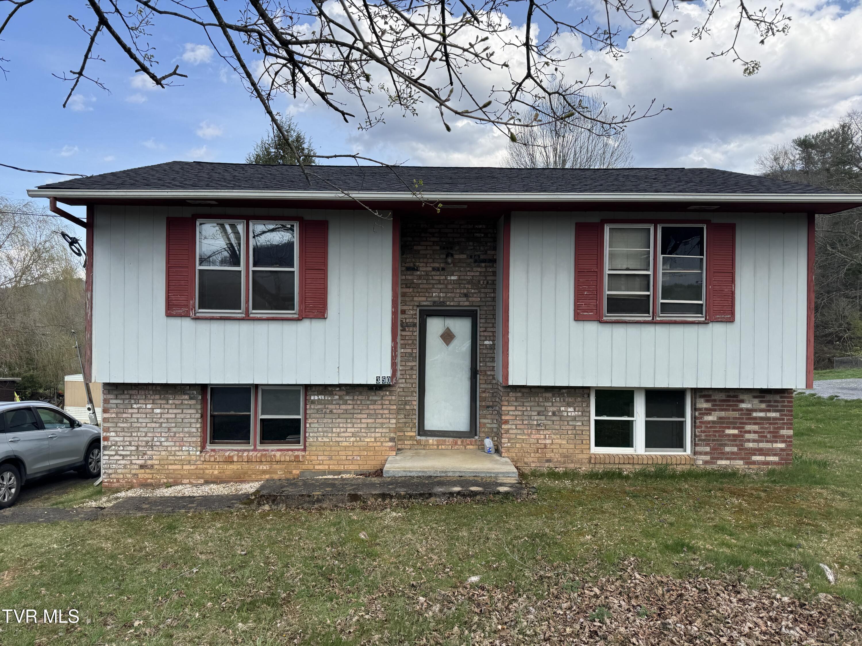 350 Mountain View Drive