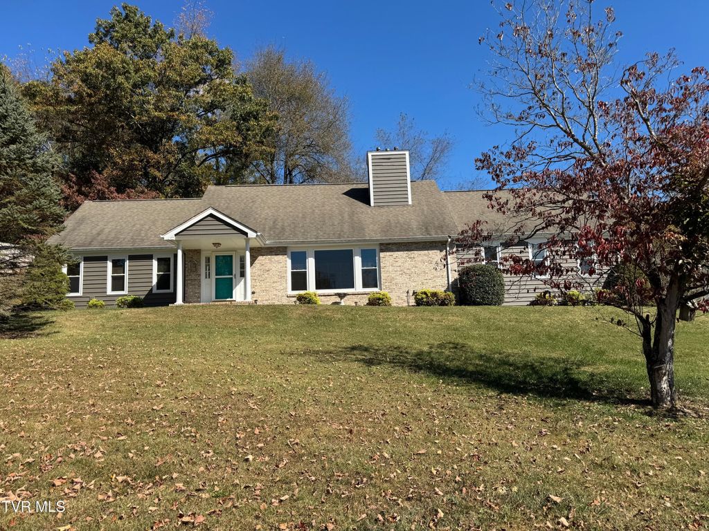 Photo of 108 Quail Run, Bristol, TN 37620 (MLS # 9987121)