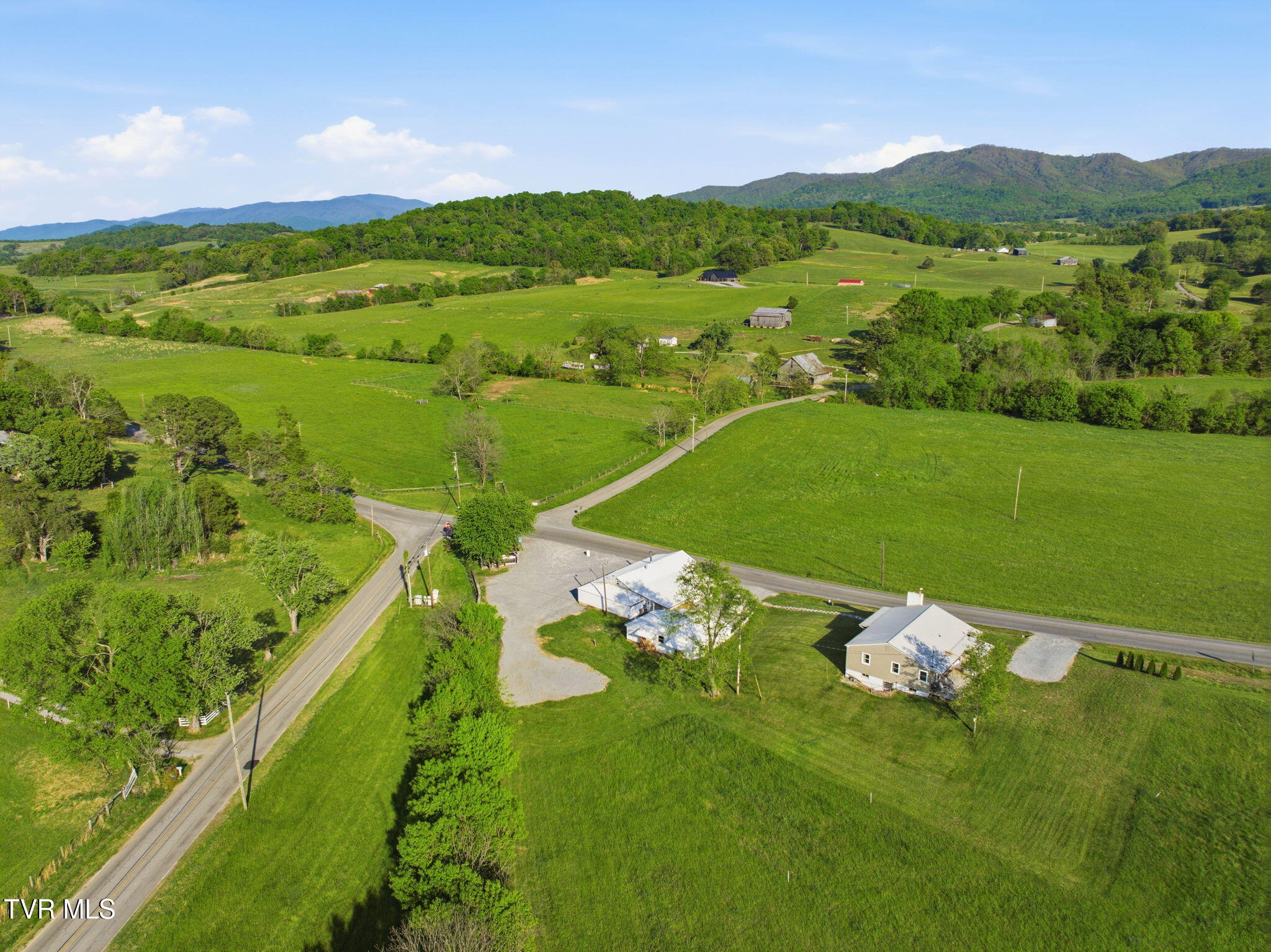 5990 Cedar Creek Road