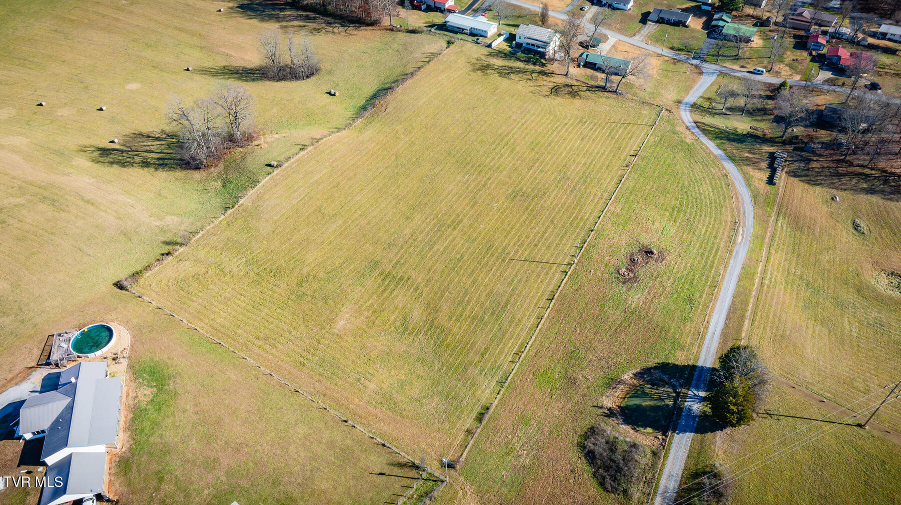 320 Marcella Drive, Mosheim, Tennessee image 8