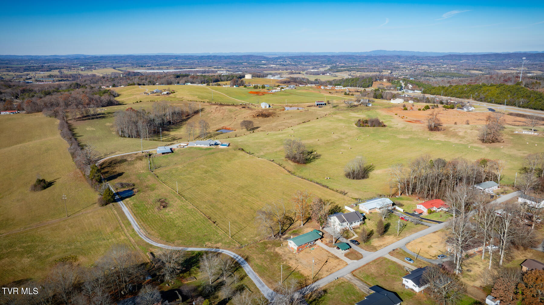 320 Marcella Drive, Mosheim, Tennessee image 12