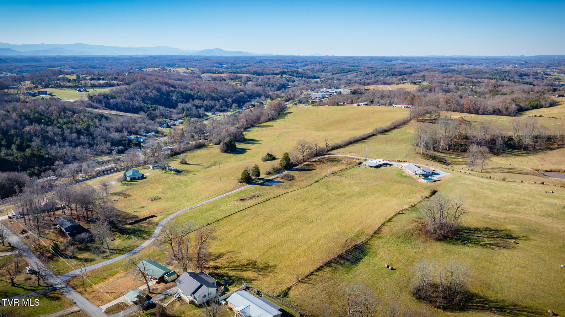 320 Marcella Drive, Mosheim, Tennessee image 11