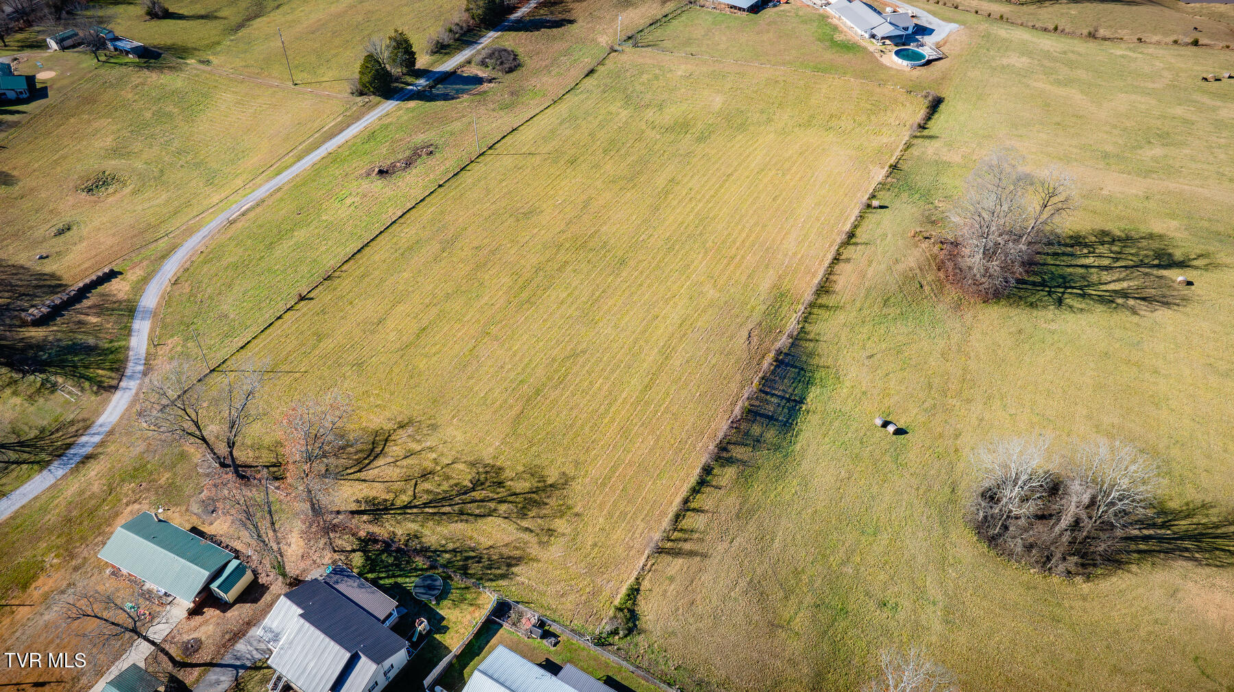320 Marcella Drive, Mosheim, Tennessee image 6