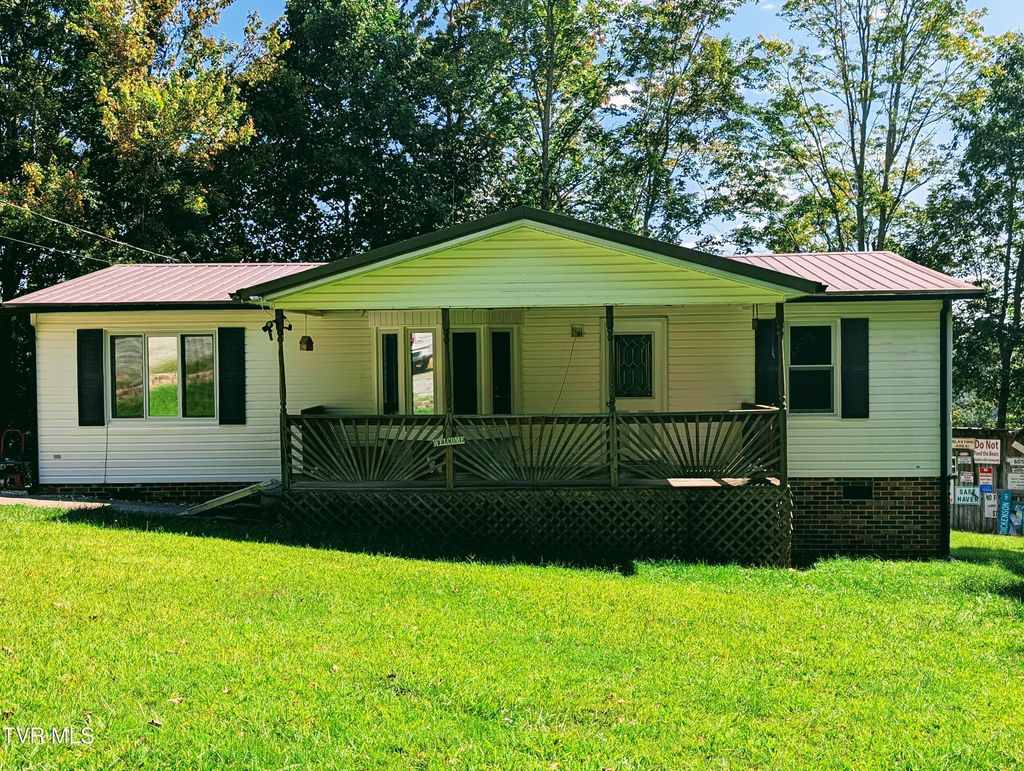 Photo of 188 Boggs Hill, Clintwood, VA 24228 (MLS # 9990527)