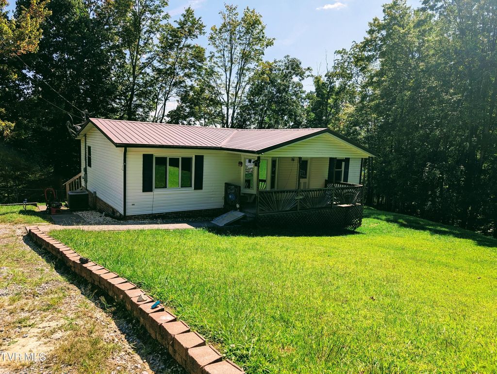 Photo of 188 Boggs Hill, Clintwood, VA 24228 (MLS # 9990527)