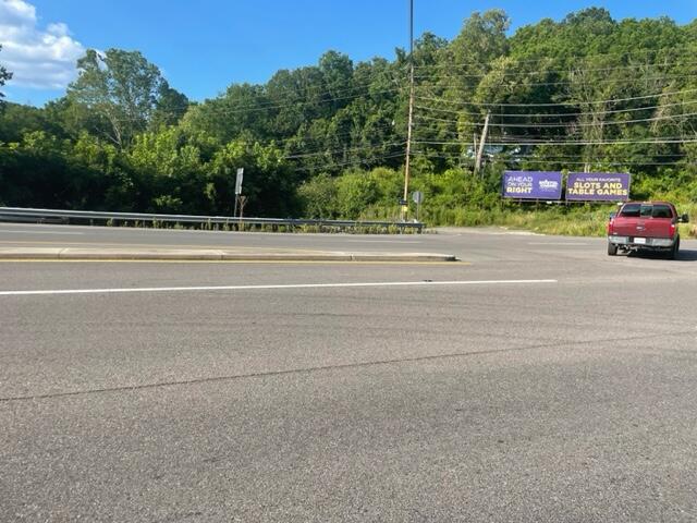 1323/1385 Island Road, Bristol, Virginia image 2