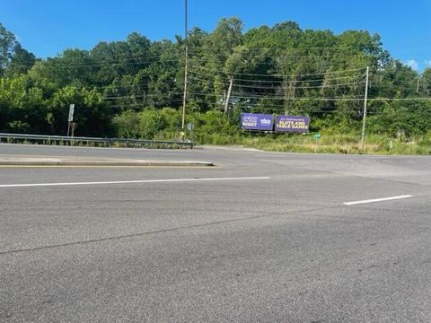 1323/1385 Island Road Bristol VA 24201