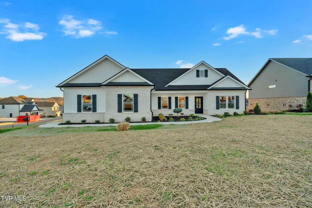 Photo of 1419 Cabot Cove, Jonesborough, TN 37659 (MLS # 9988061)