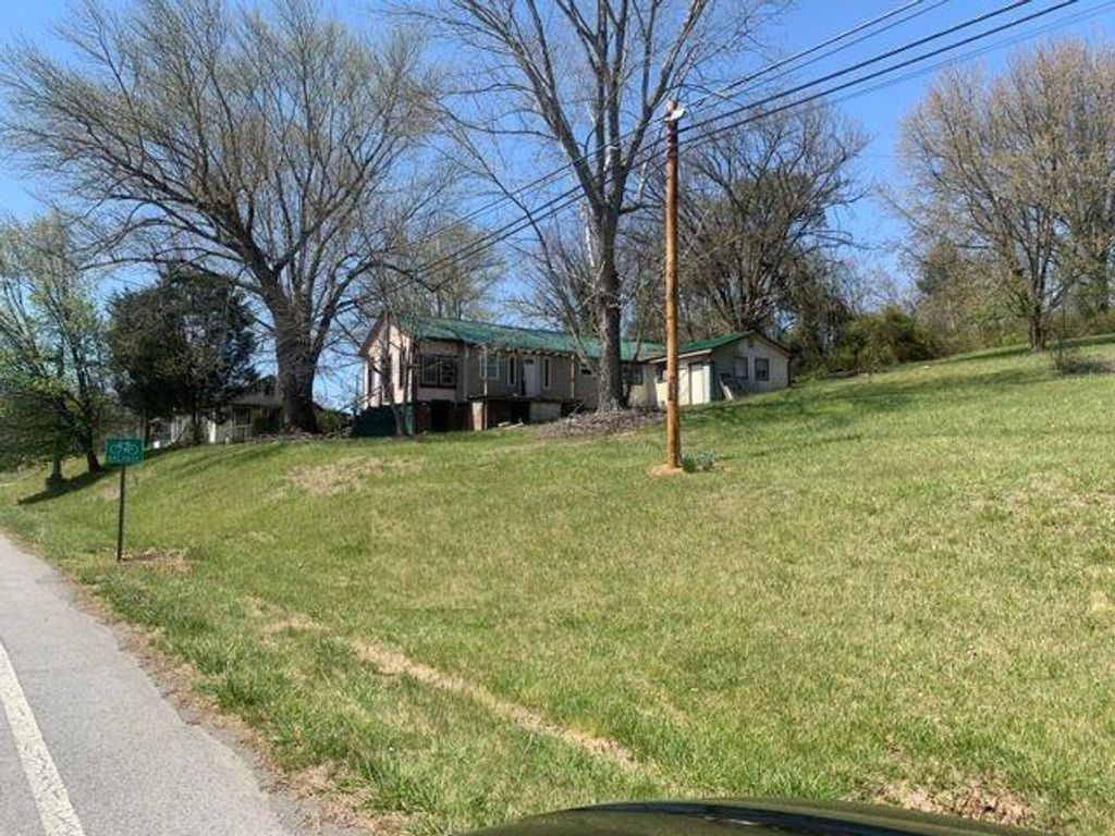 Photo of 5 Highway 11, Church Hill, TN 37642 (MLS # 9962549)