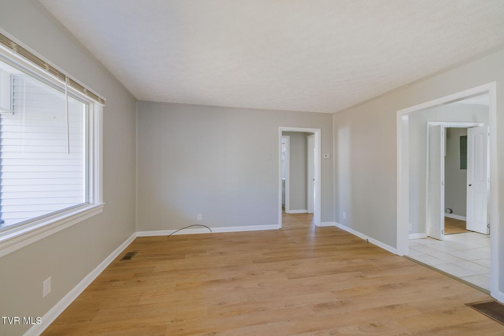 Photo of 2115 Millye Street, Kingsport, TN 37664 (MLS # 9990452)