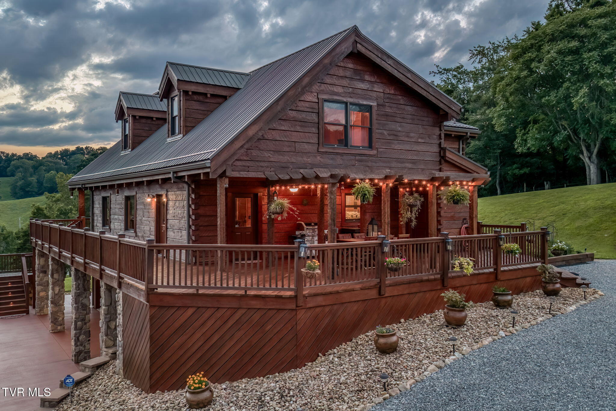 877 Mill Creek Road