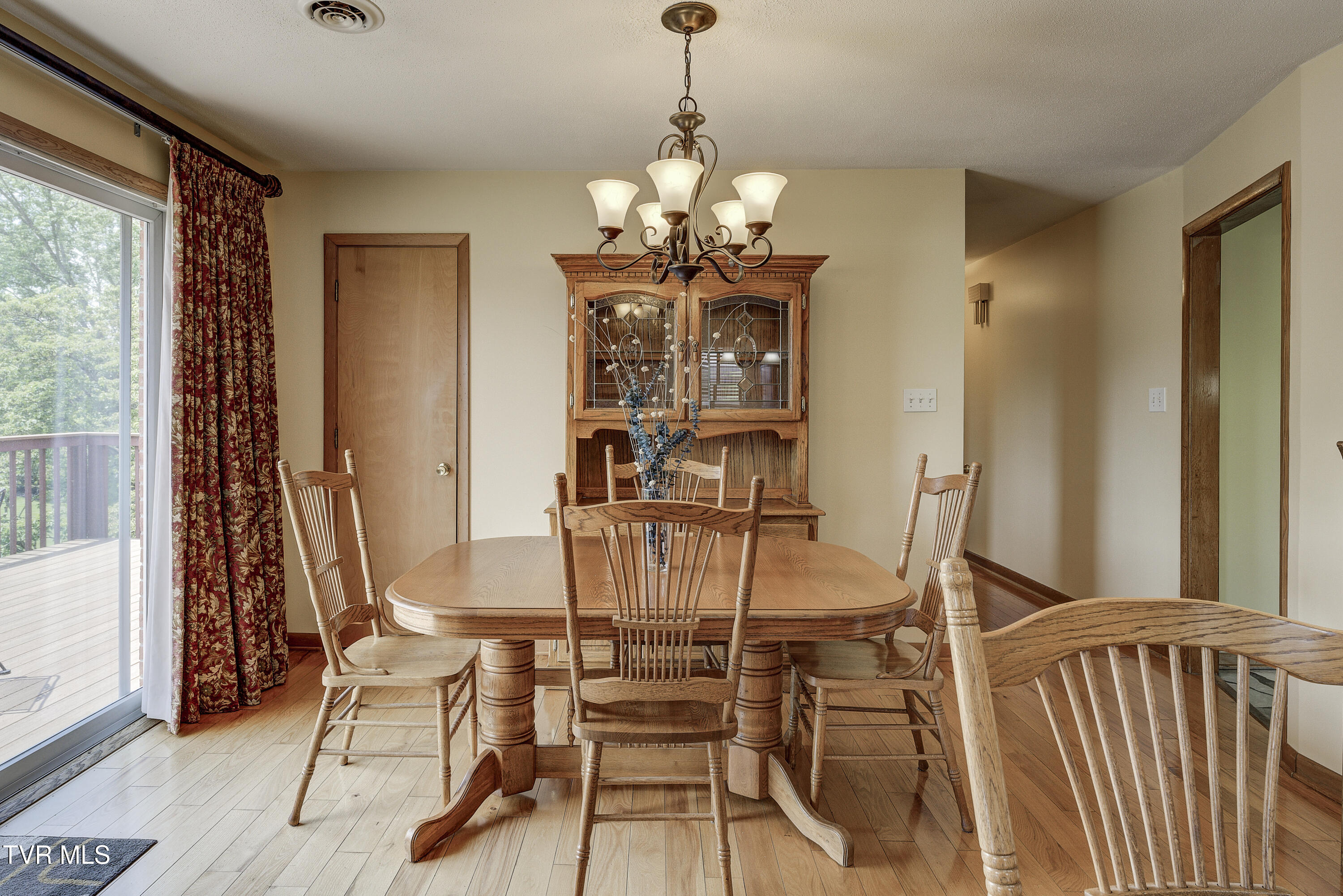 296 Redstone Drive, Bluff City, Tennessee image 36