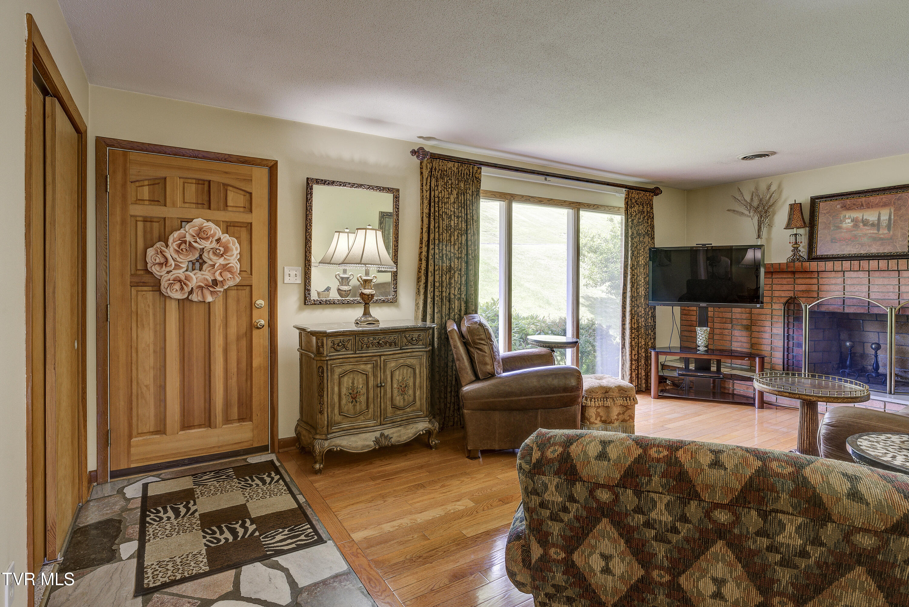 296 Redstone Drive, Bluff City, Tennessee image 38