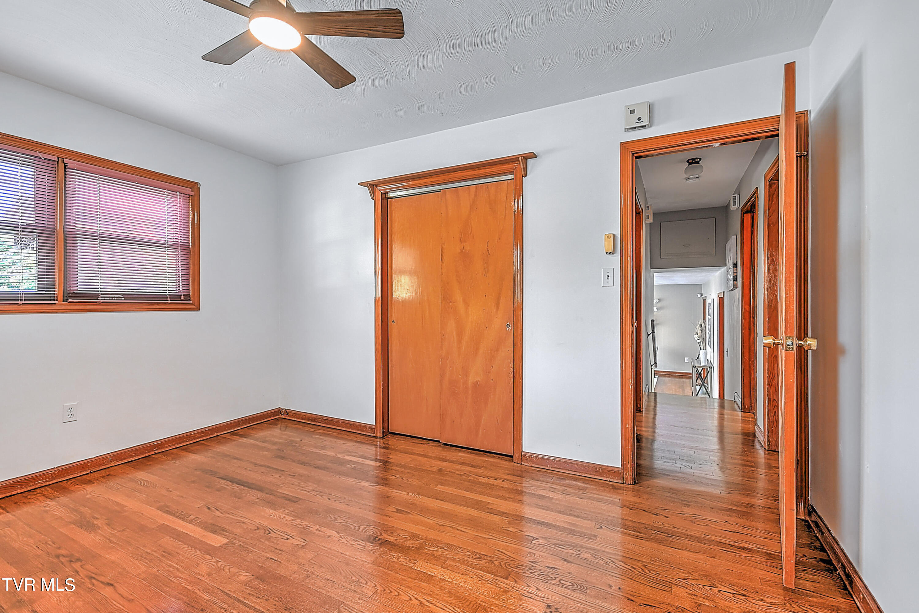 288 Robin Circle, Bristol, Virginia image 27