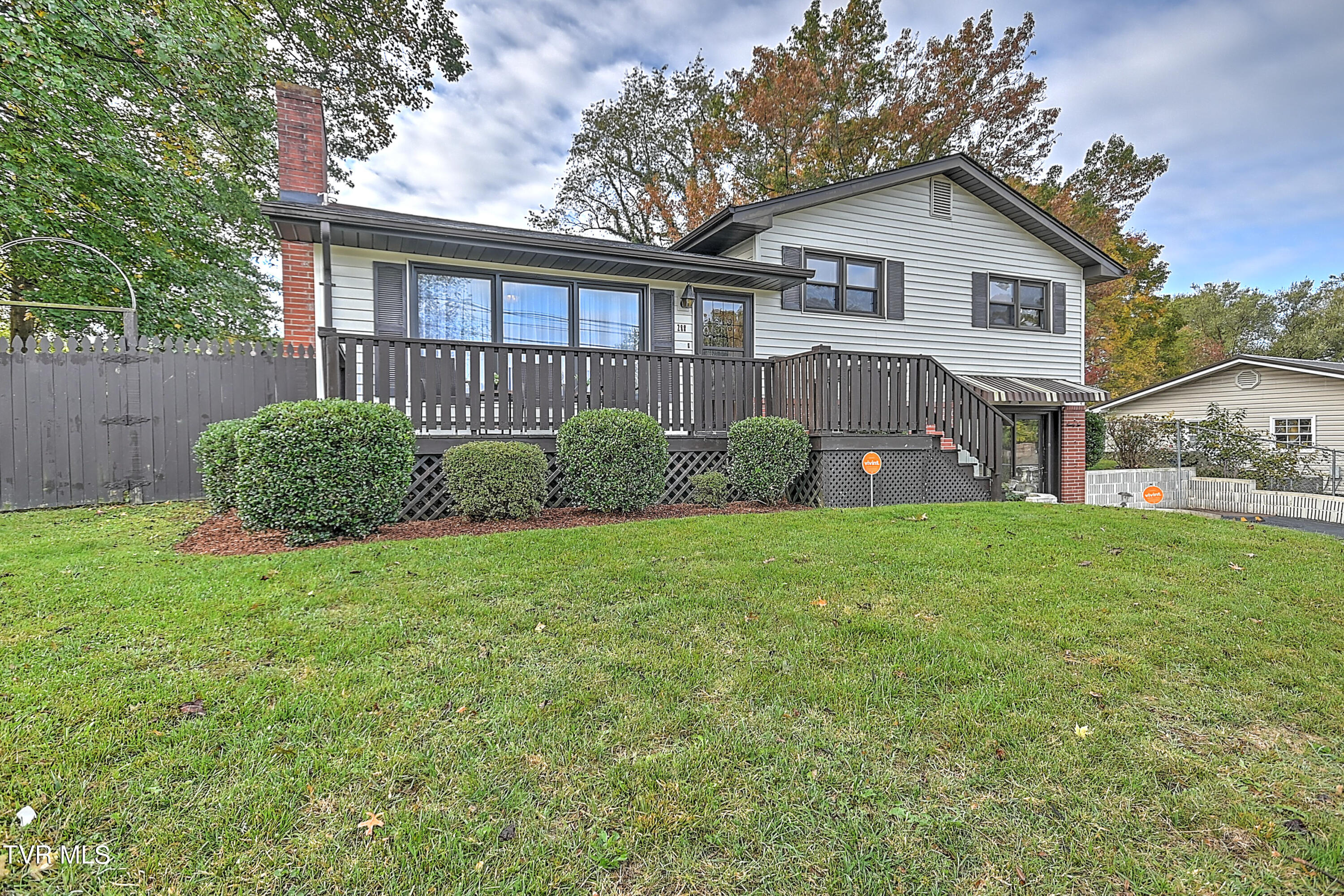 288 Robin Circle, Bristol, Virginia image 2